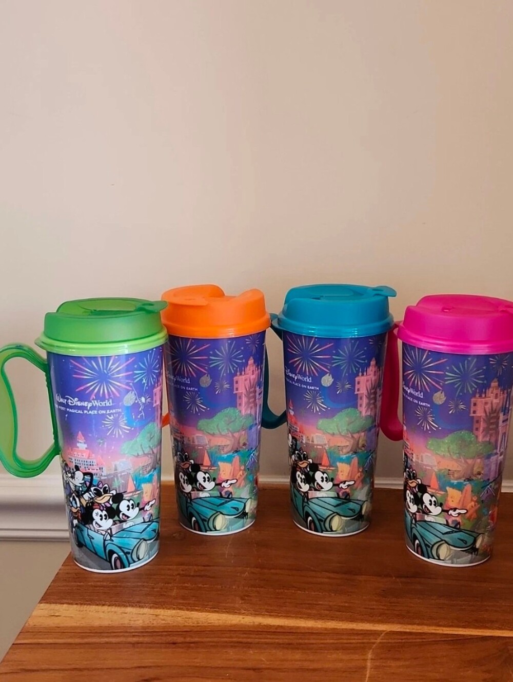 Set Of 4 Walt Disney World Resort Reusable Refillable Mug Mickey & Friends